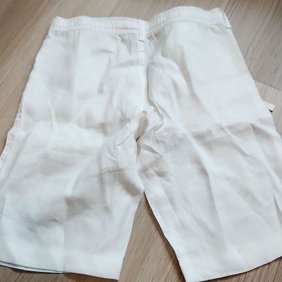 NWOT linen white shorts - Picture 3 of 3
